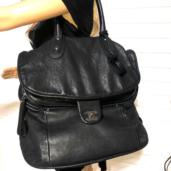 CHANEL Handbags - ✅LIKE NEW ✅Black Leather weekend bag